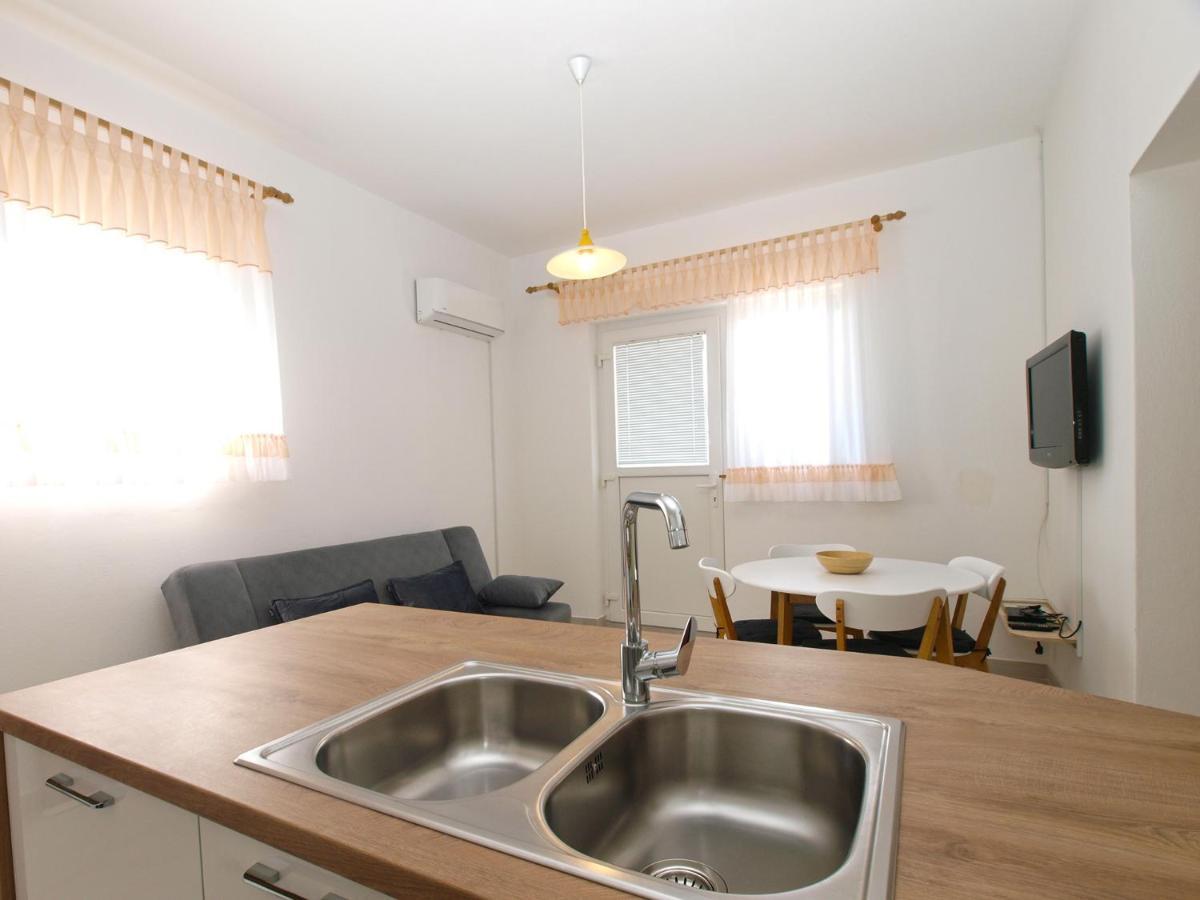 Apartemnts Guido 762 Apartment ปิเยชชานา อูวาลา ภายนอก รูปภาพ