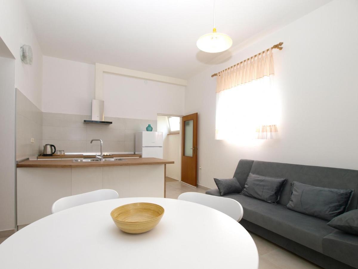 Apartemnts Guido 762 Apartment ปิเยชชานา อูวาลา ภายนอก รูปภาพ