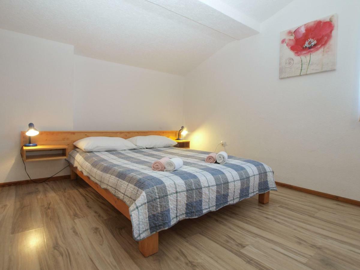 Apartemnts Guido 762 Apartment ปิเยชชานา อูวาลา ภายนอก รูปภาพ