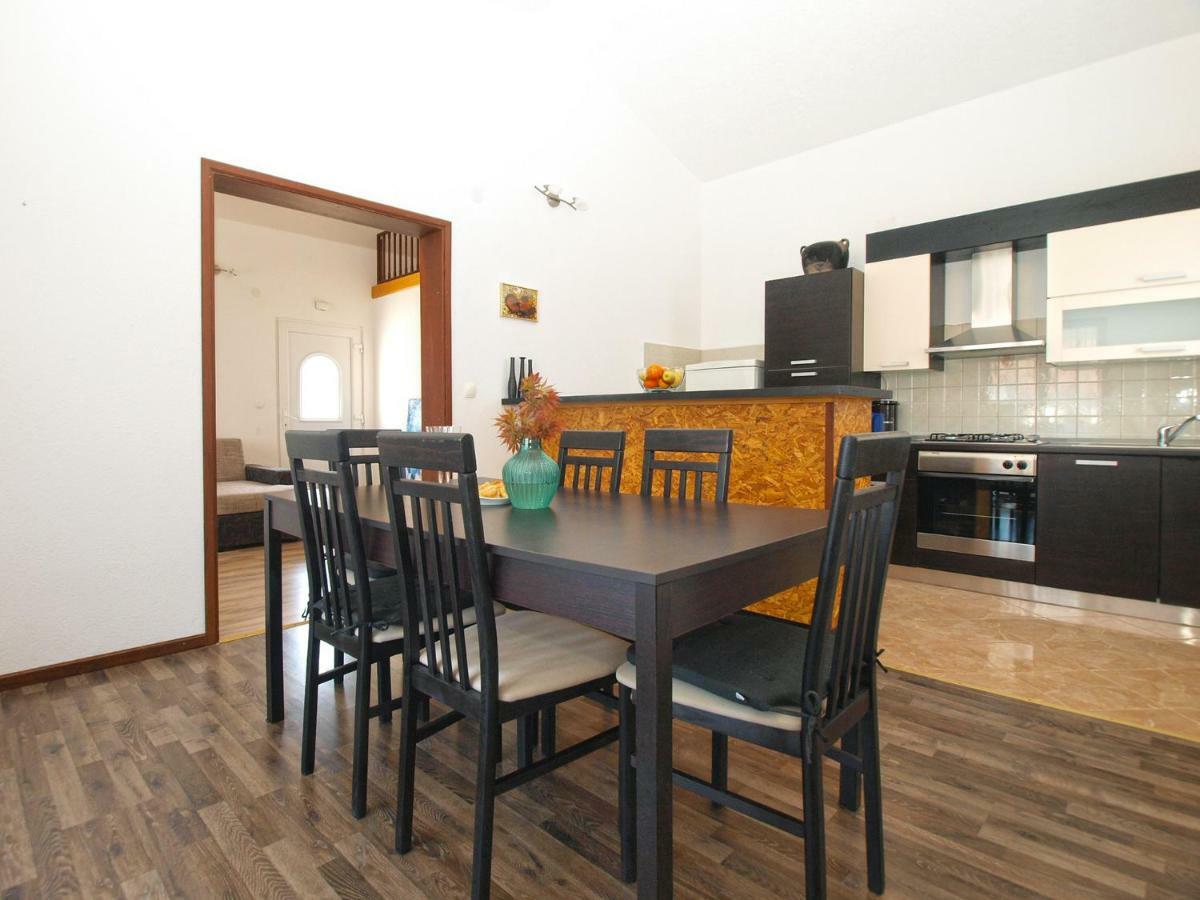 Apartemnts Guido 762 Apartment ปิเยชชานา อูวาลา ภายนอก รูปภาพ